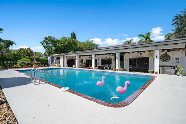 $900,000 | 11905 Southwest 107th Avenue, Miami, FL 33176