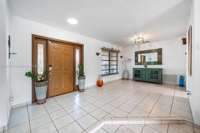 $1,050,000 | 11905 Southwest 107th Avenue, Miami, FL 33176