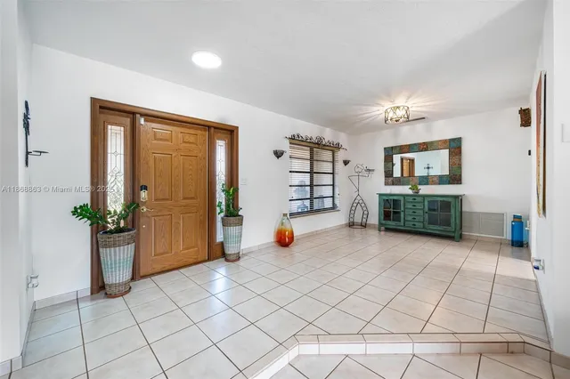 $1,050,000 | 11905 Southwest 107th Avenue, Miami, FL 33176