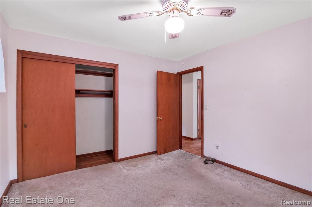 4570 Emmons Road Howell, MI 48855 - Photo 11 of 25
