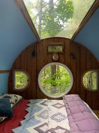 $380,000 | 183 Bear Hill Road, Dummerston, VT 05301