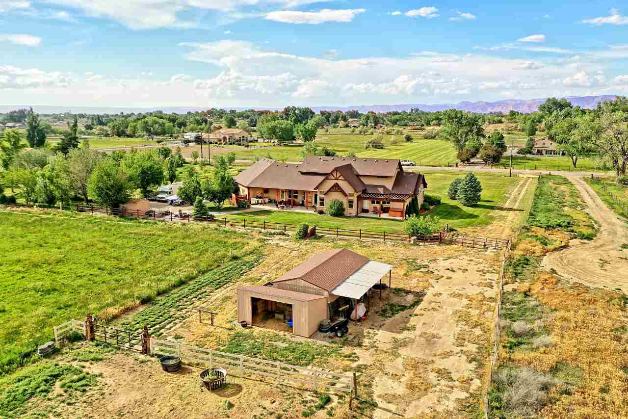 2325 I Road Grand Junction, CO 81505 - Photo 5 of 9 a view of a city with an ocean