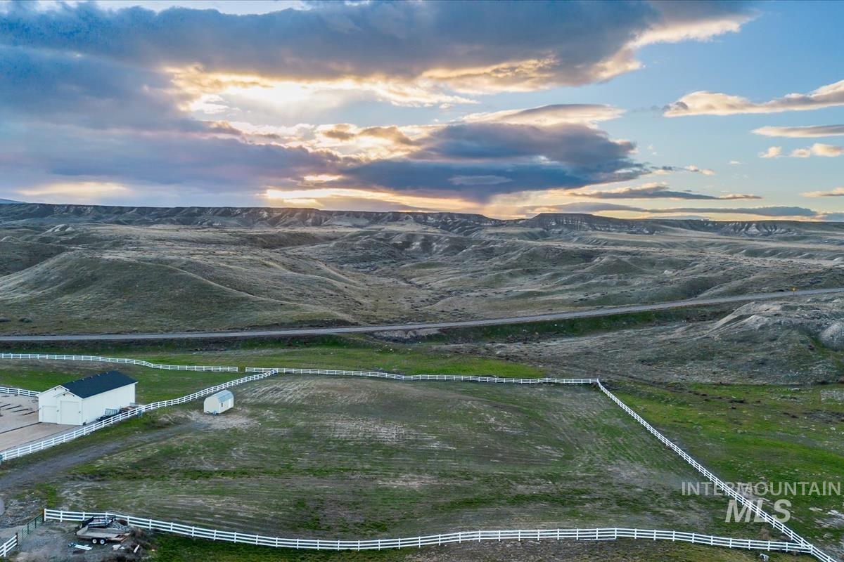 101 Twilight Trail Marsing, ID 83639 - Photo 4 of 5 Overview of rural landscape with a mountainous background