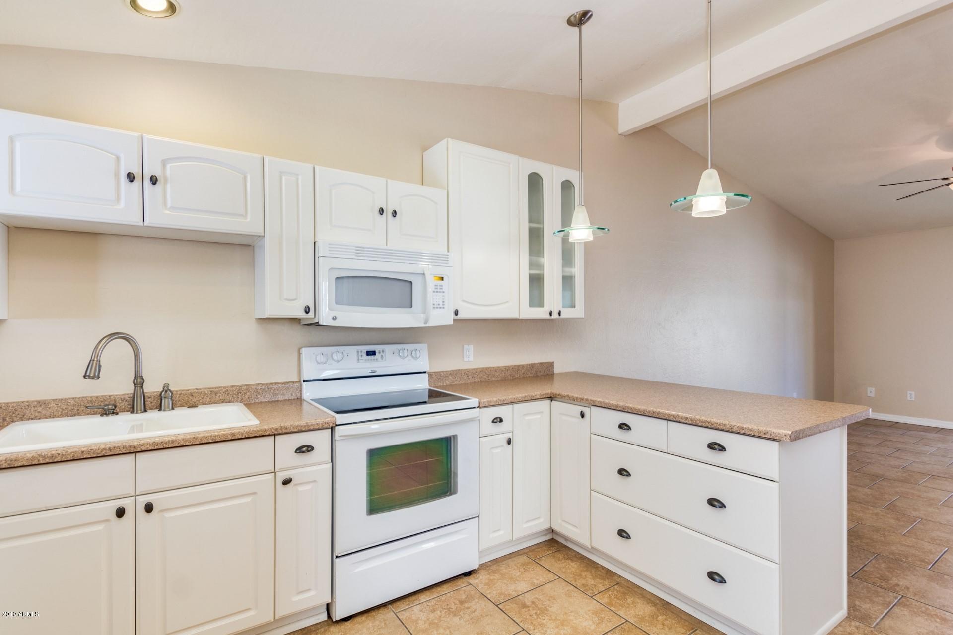 1500 North Sunview Parkway, Unit 20 Gilbert, AZ 85234 - Photo 15 of 21 0015-Sun View Parkway (14)