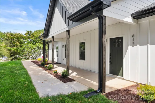 $375,000 | 612 Hardin Road, Dallas, NC 28034