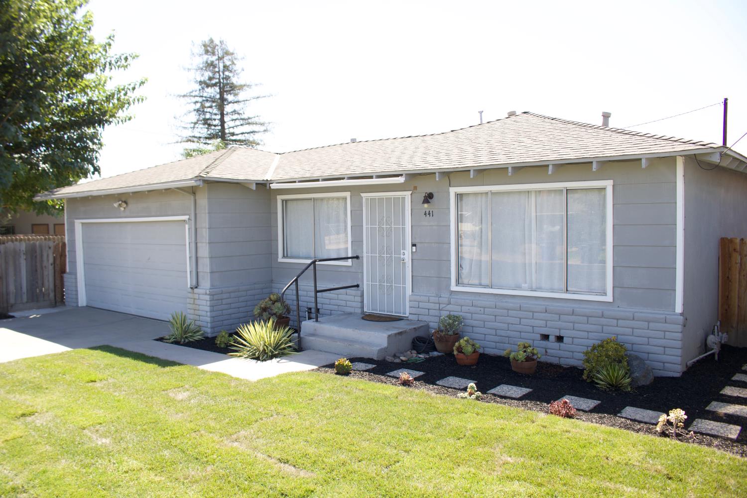 441 Bothun Road Turlock, CA 95380 - Photo 3 of 29 Gallery Image 3