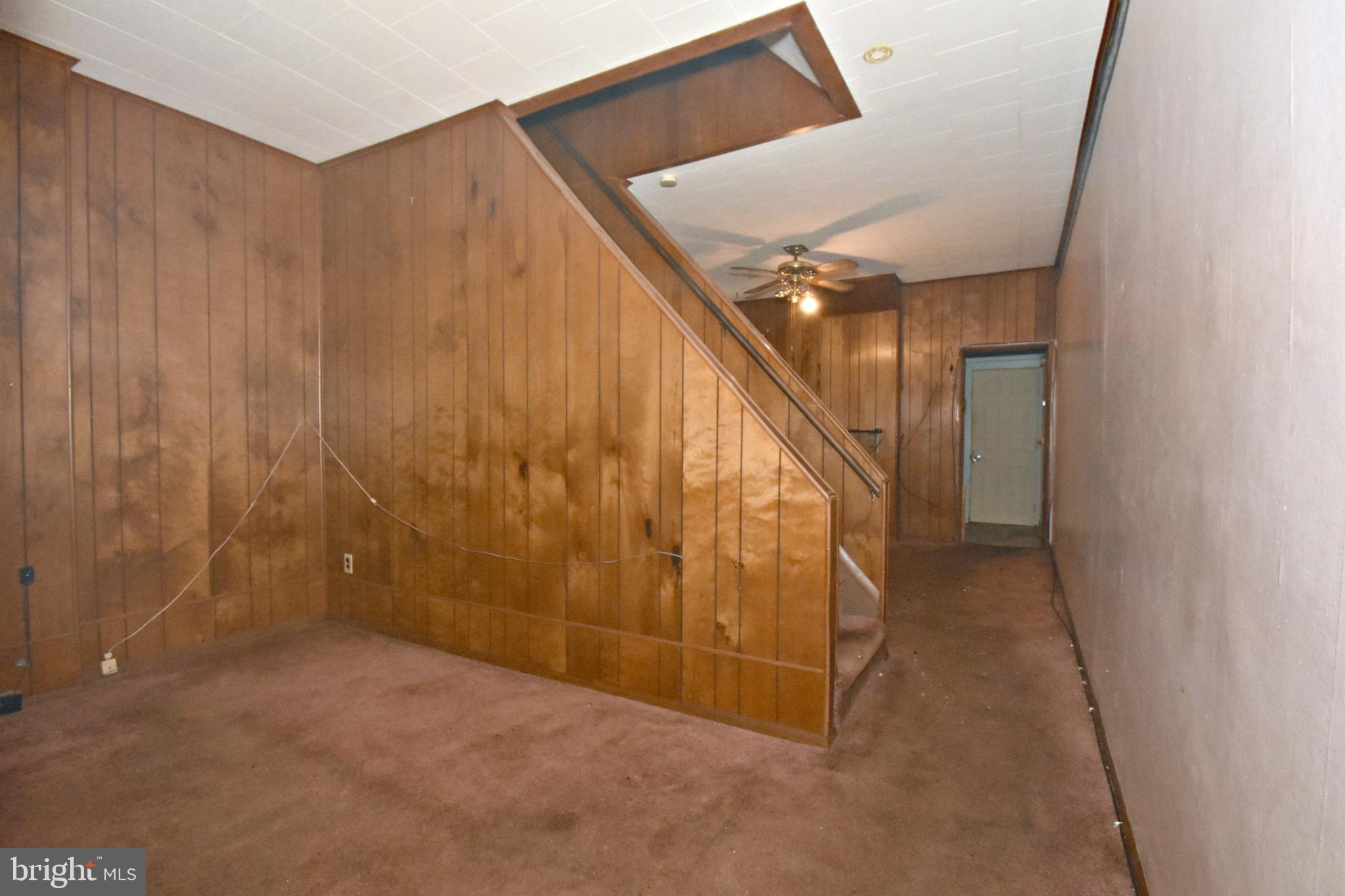 3137 Tilton Street Philadelphia, PA 19134 - Photo 2 of 33