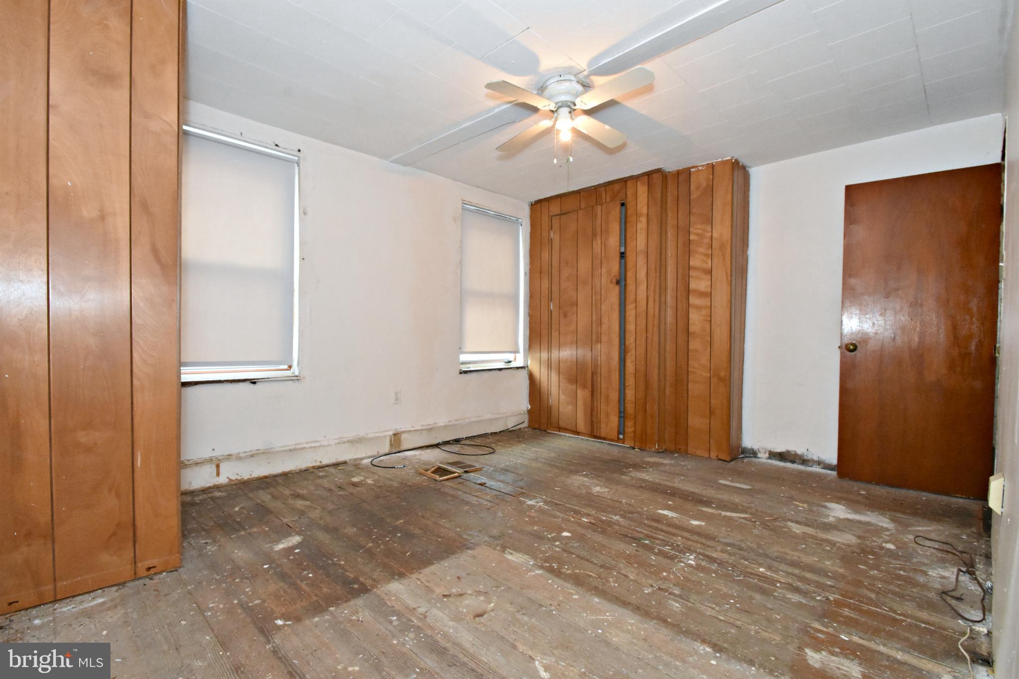 3137 Tilton Street Philadelphia, PA 19134 - Photo 20 of 33