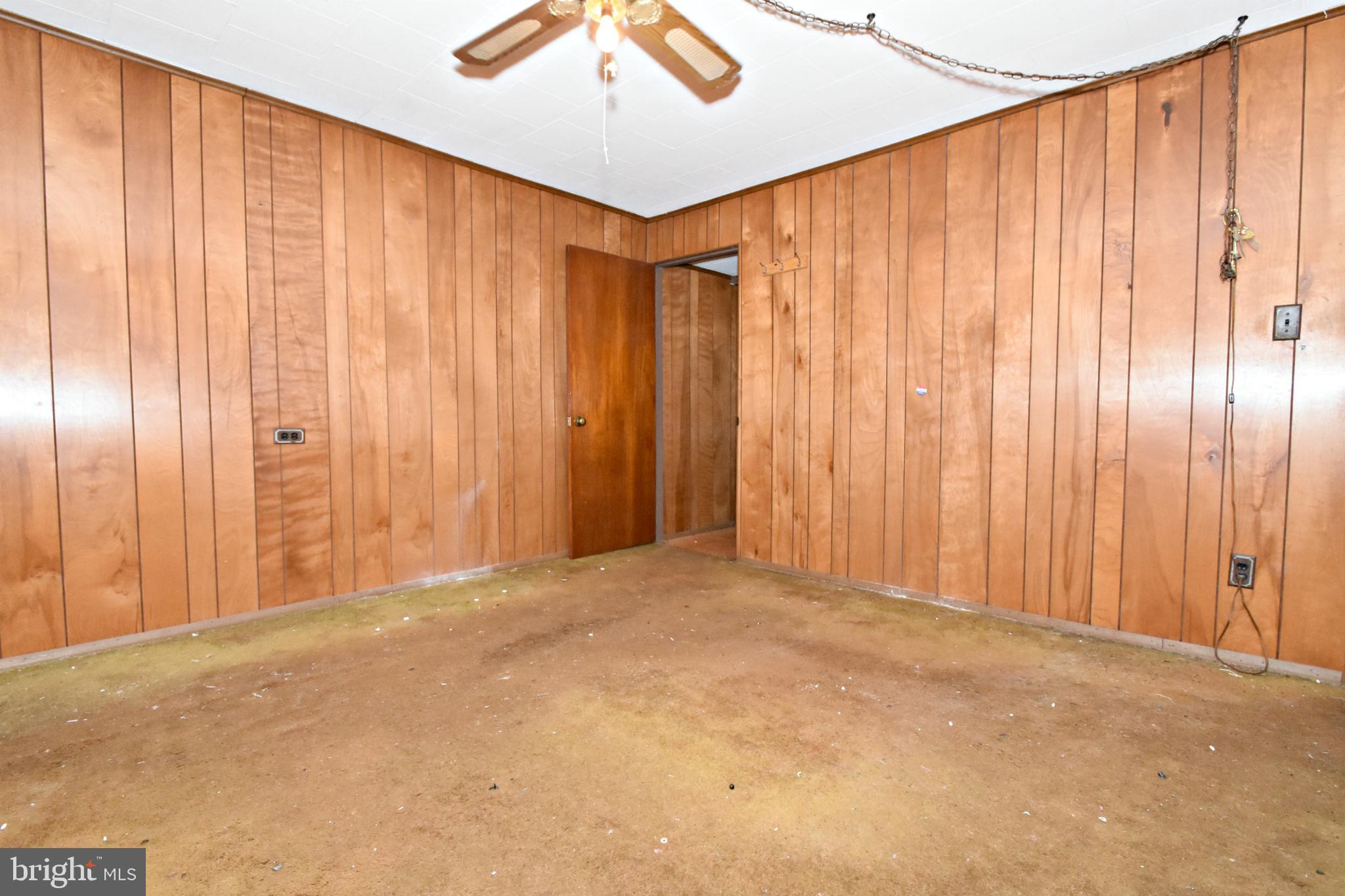 3137 Tilton Street Philadelphia, PA 19134 - Photo 28 of 33