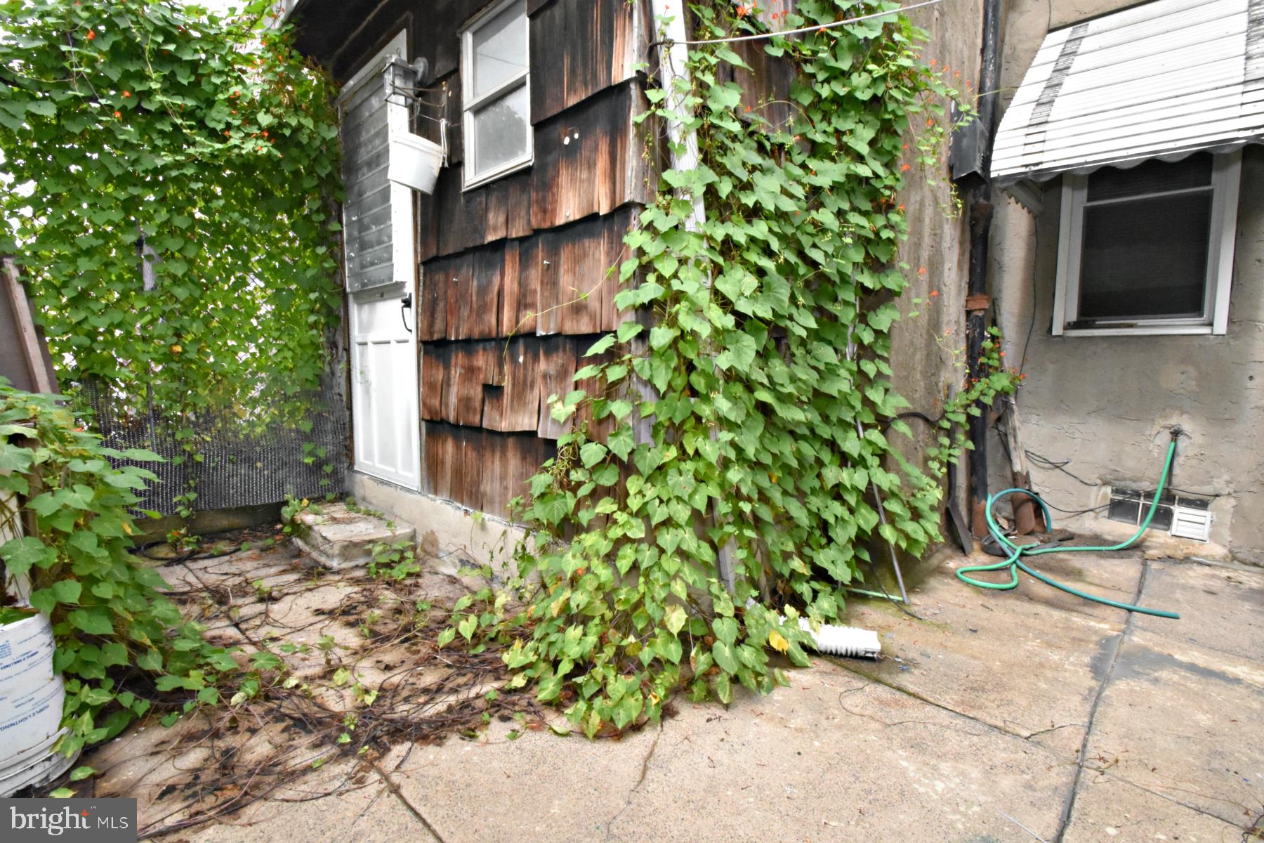 3137 Tilton Street Philadelphia, PA 19134 - Photo 31 of 33