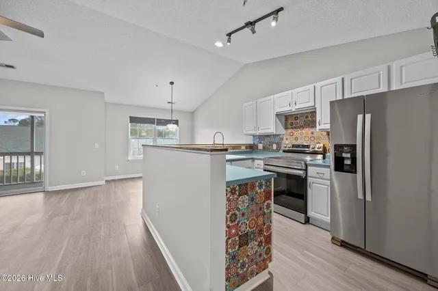 $220,000 | 1600 Willoughby Park Court, Unit 7, Wilmington, NC 28412