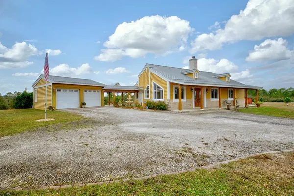 $695,000 | 194 Leisure Lane, Venus, FL 33960