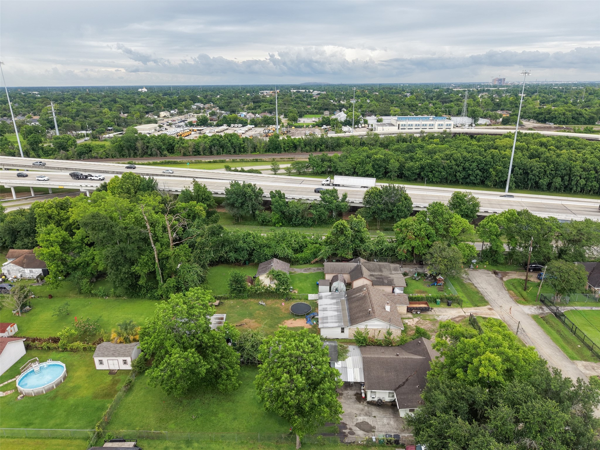 1213 Post Street Houston, TX 77022 - Photo 2 of 20