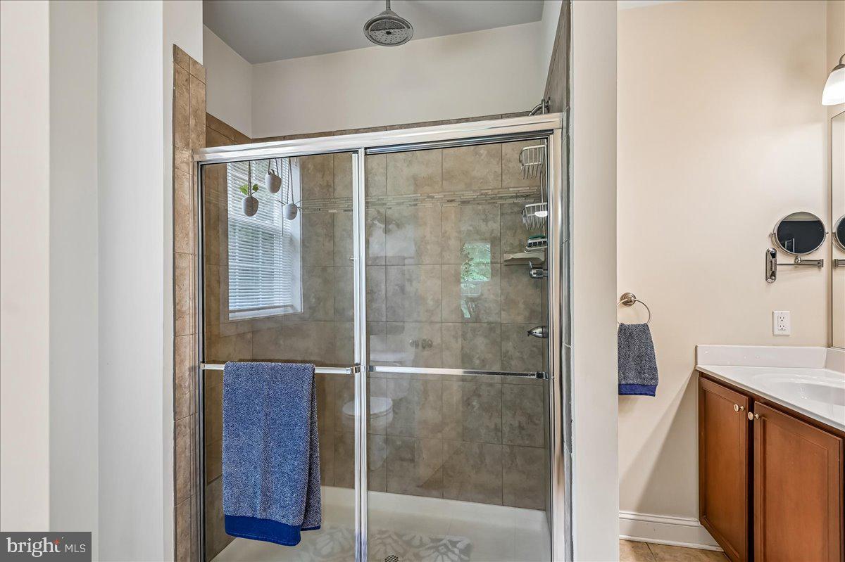 1457 Gilbert Road Arnold, MD 21012 - Photo 29 of 82 Primary bath