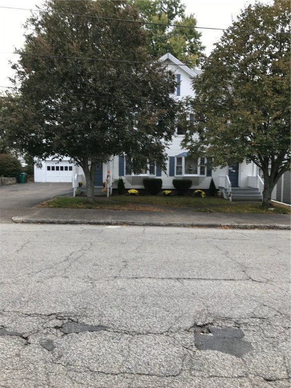 39 Roland Street Woonsocket, RI 02895 - Photo 1 of 6
