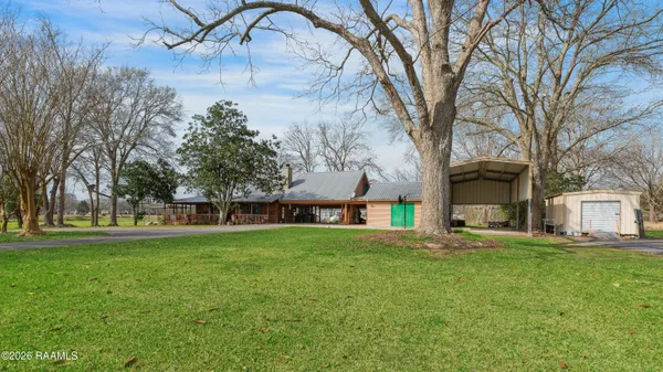 $320,000 | 1326 South Hospital Drive, Abbeville, LA 70510