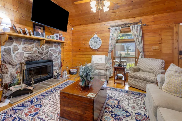 $320,000 | 1326 South Hospital Drive, Abbeville, LA 70510