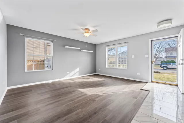 $350,000 | 5411 Maha Court, Plainfield, IL 60586