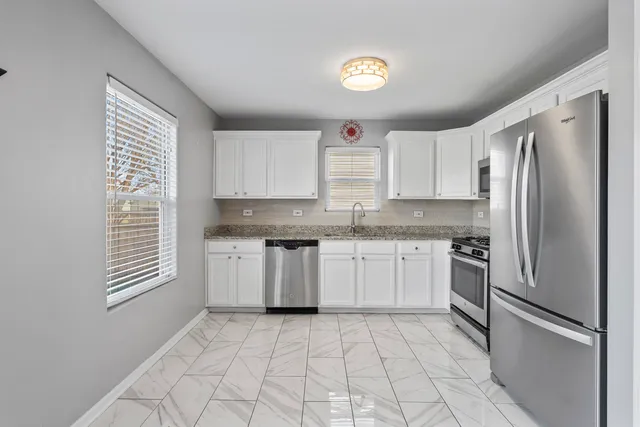 $350,000 | 5411 Maha Court, Plainfield, IL 60586