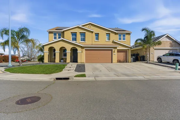 $695,000 | 600 Blue Ash Court, Lincoln, CA 95648