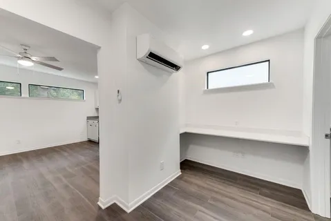$1,400 | 1804 Gould Street, Unit 11, Dallas, TX 75215