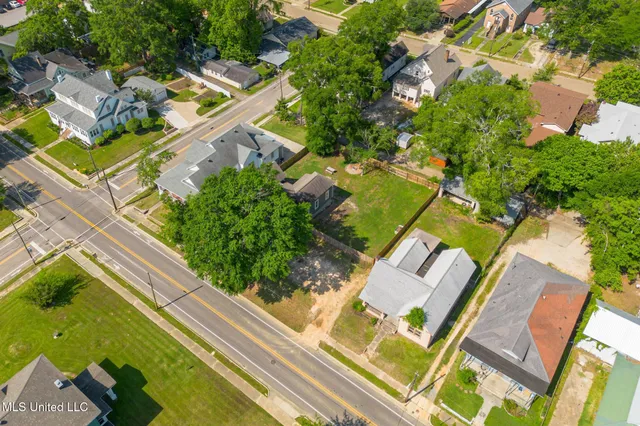 $268,000 | 812 North 7th Avenue, Laurel, MS 39440