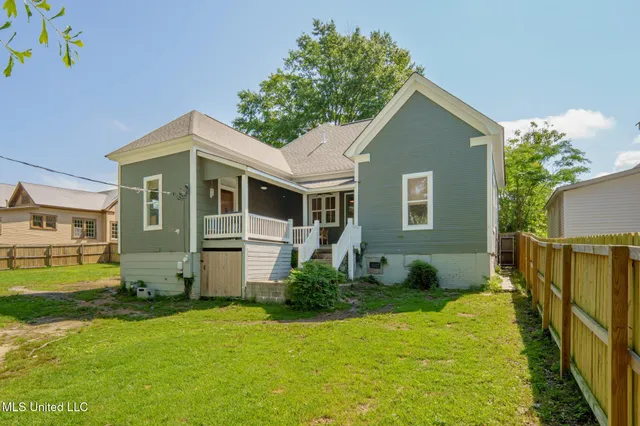 $268,000 | 812 North 7th Avenue, Laurel, MS 39440