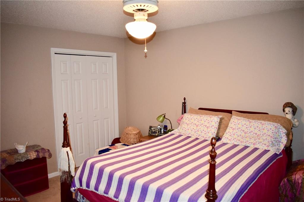 172 Decker Road Thomasville, NC 27360 - Photo 12 of 28