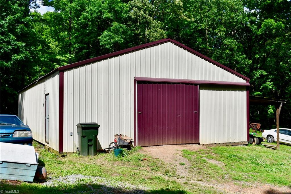 172 Decker Road Thomasville, NC 27360 - Photo 20 of 28