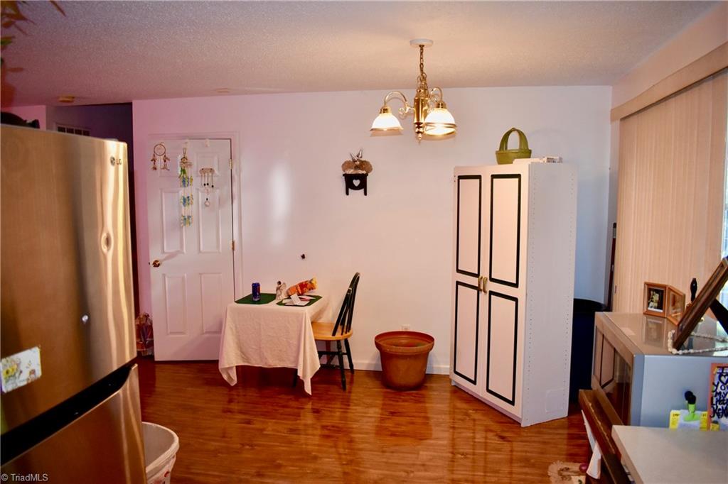 172 Decker Road Thomasville, NC 27360 - Photo 9 of 28