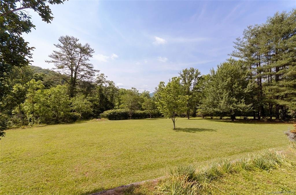 3466 Hebron Road Hendersonville, NC 28739 - Photo 19 of 19 Gallery Image 19