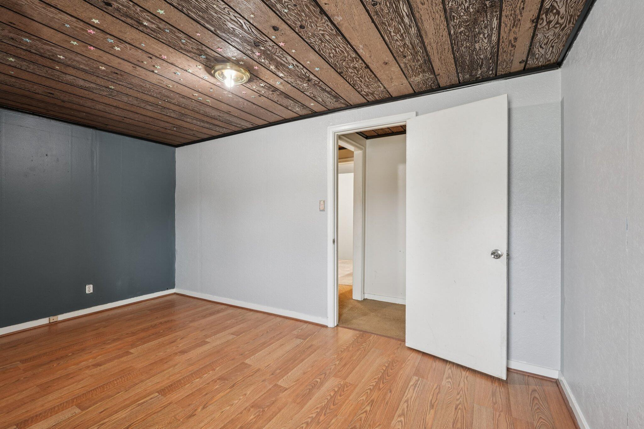 1001 West Bender Road Glendale, WI 53217 - Photo 13 of 29 Bedroom 5