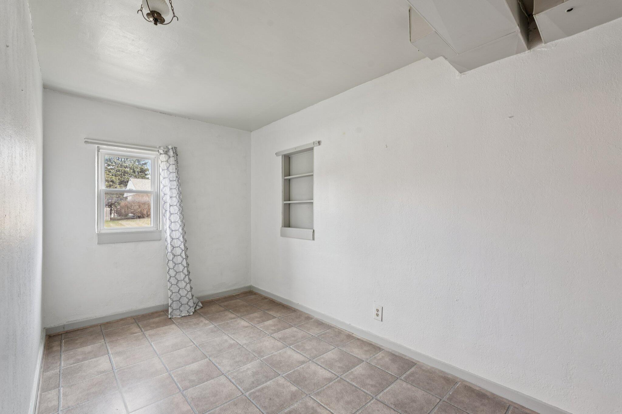1001 West Bender Road Glendale, WI 53217 - Photo 25 of 29 Bonus Room