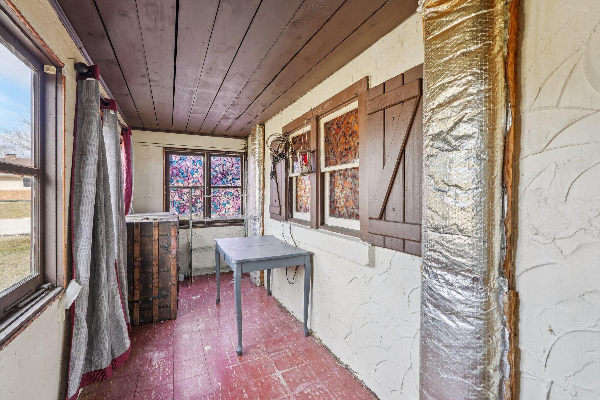1001 West Bender Road Glendale, WI 53217 - Photo 29 of 29 Sun Room