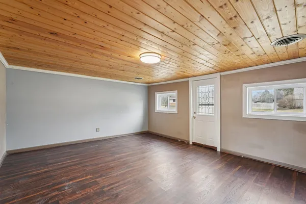 $315,000 | 1001 West Bender Road, Glendale, WI 53217