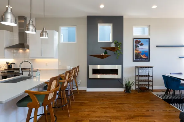 $4,000 | 422 36th Avenue North, Nashville, TN 37209