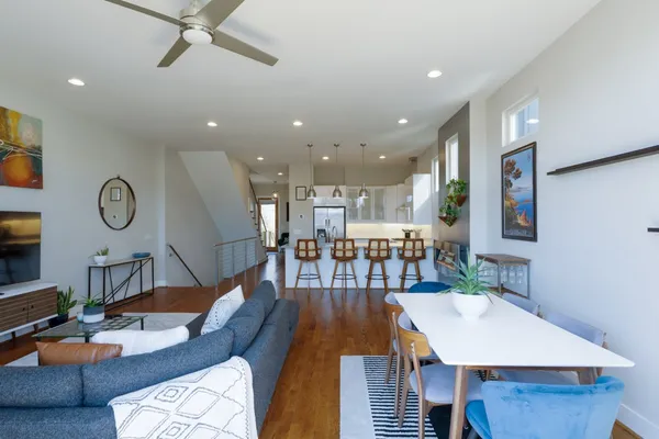 $4,000 | 422 36th Avenue North, Nashville, TN 37209