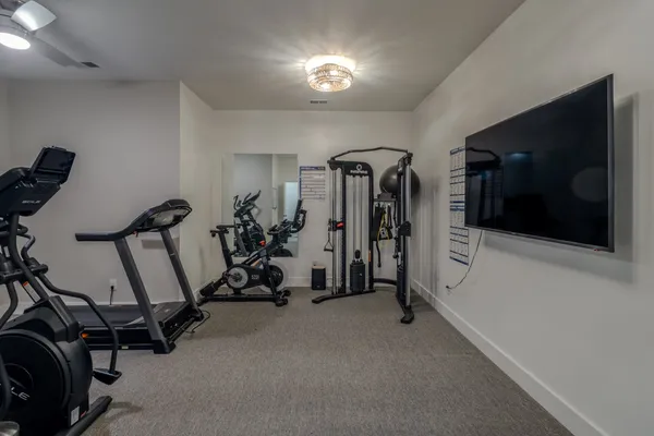 $4,000 | 422 36th Avenue North, Nashville, TN 37209