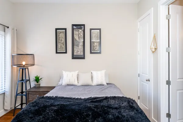 $4,000 | 422 36th Avenue North, Nashville, TN 37209