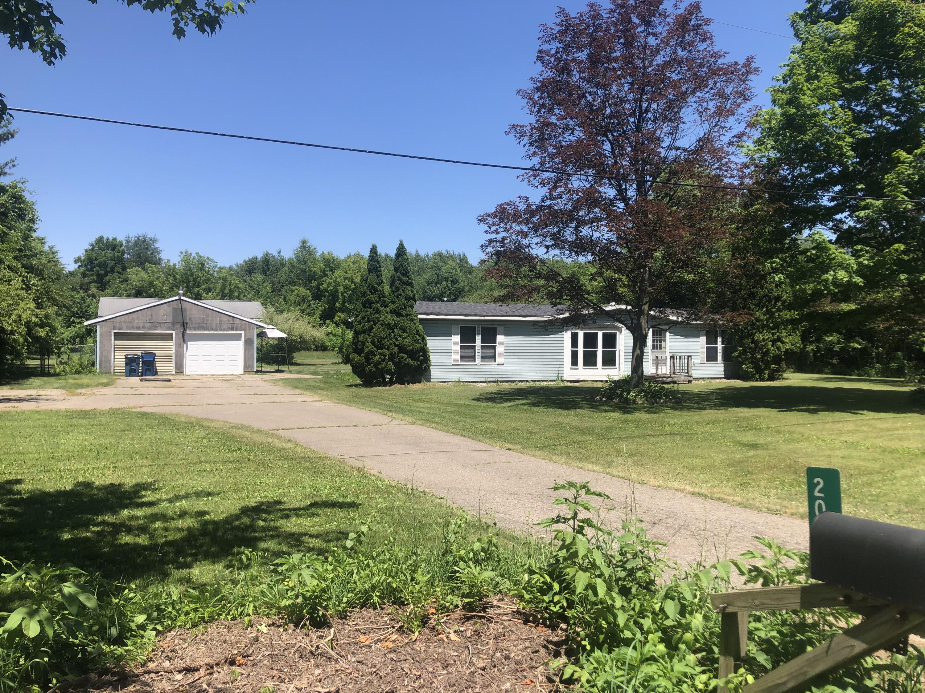 2000 Barney Road Kalamazoo, MI 49004 - Photo 2 of 14 5ACC5856-6FD4-4883-8674-B4CB75863A85