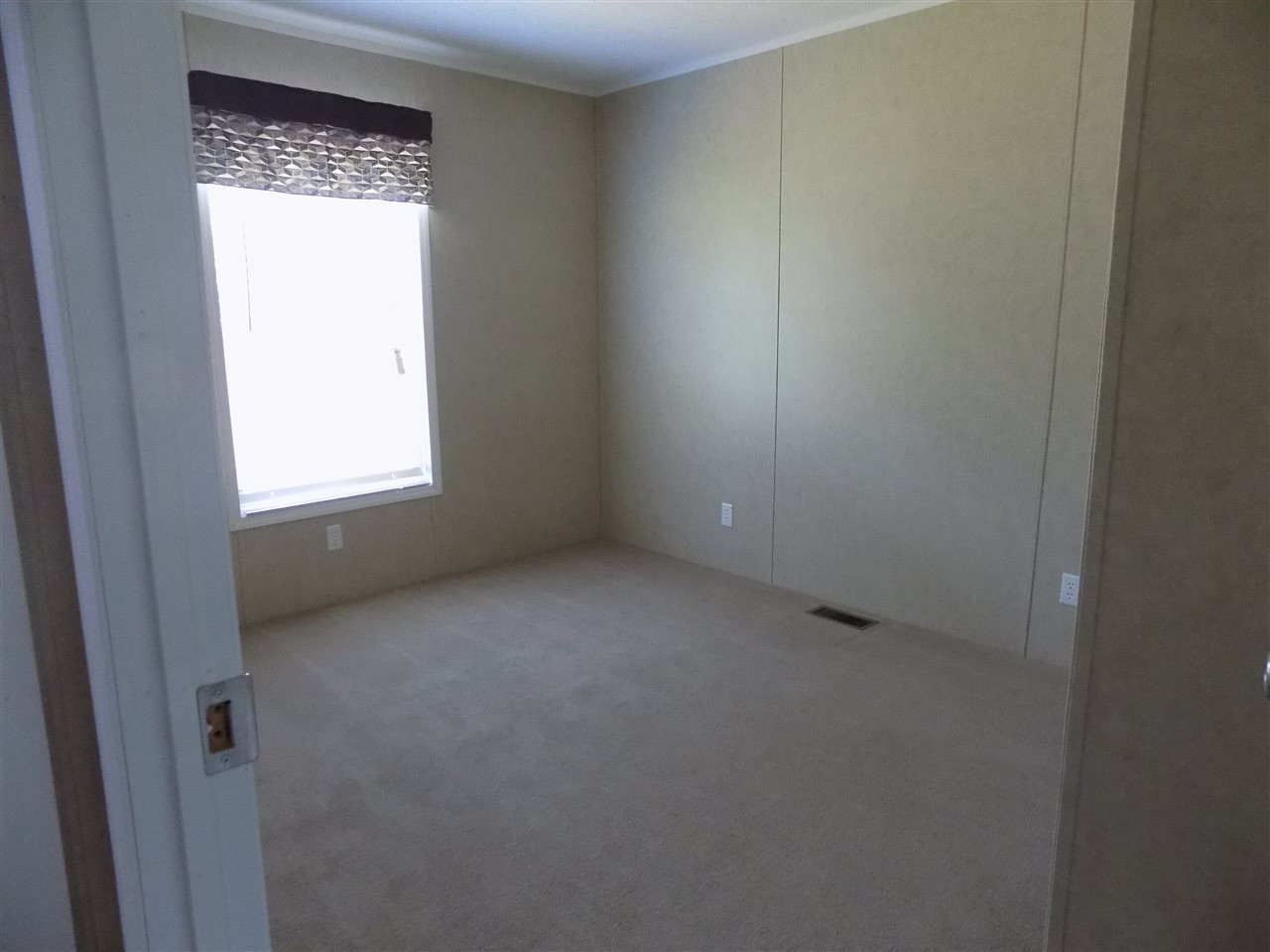 437 Ridge Road Madisonville, TN 37354 - Photo 17 of 34 Gallery Image 17