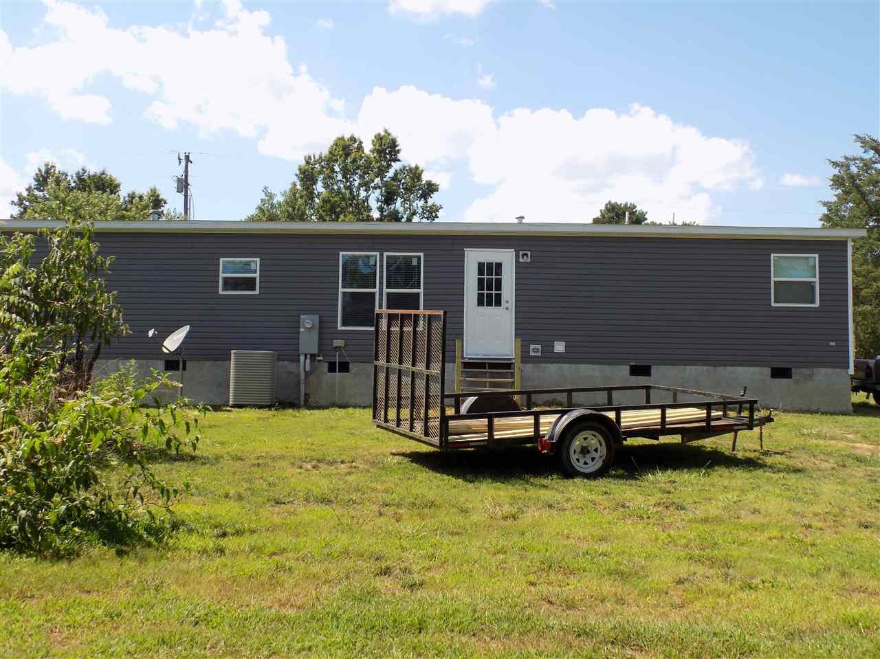 437 Ridge Road Madisonville, TN 37354 - Photo 4 of 34 Gallery Image 4