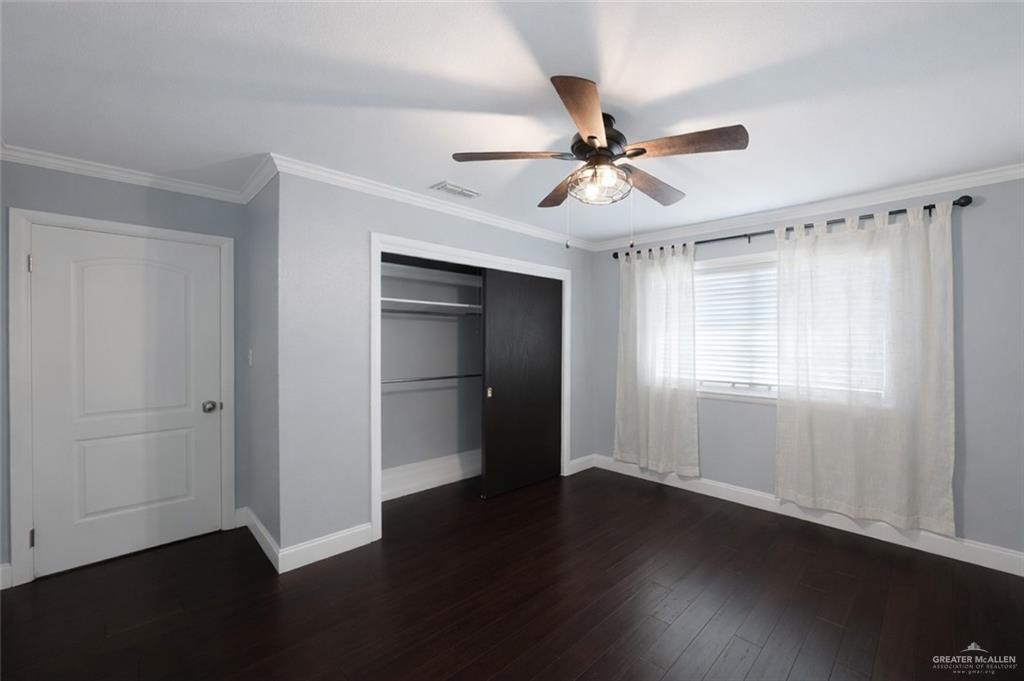 703 South Border Avenue Weslaco, TX 78596 - Photo 25 of 33