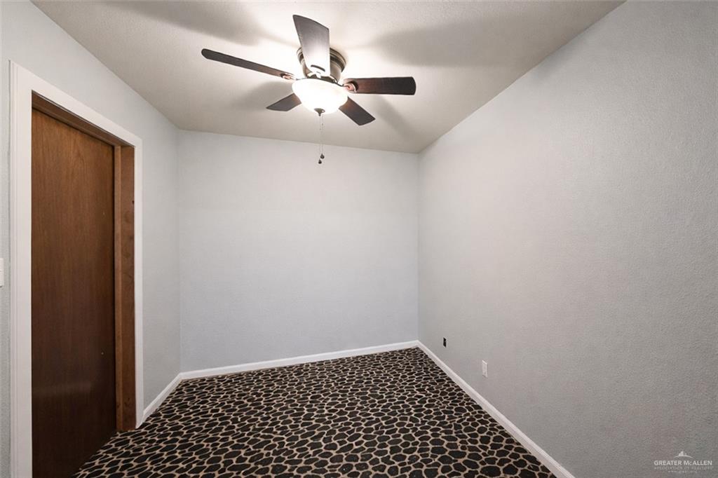 703 South Border Avenue Weslaco, TX 78596 - Photo 30 of 33