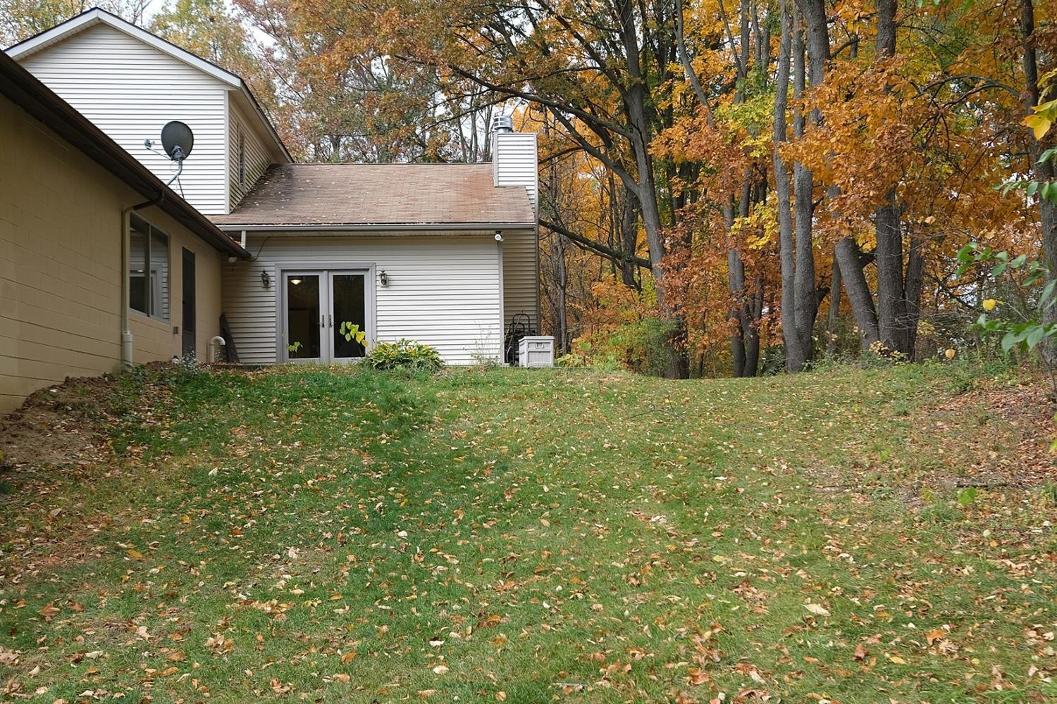 6309 Hogan Road Fenton, MI 48430 - Photo 23 of 27 Photo 23