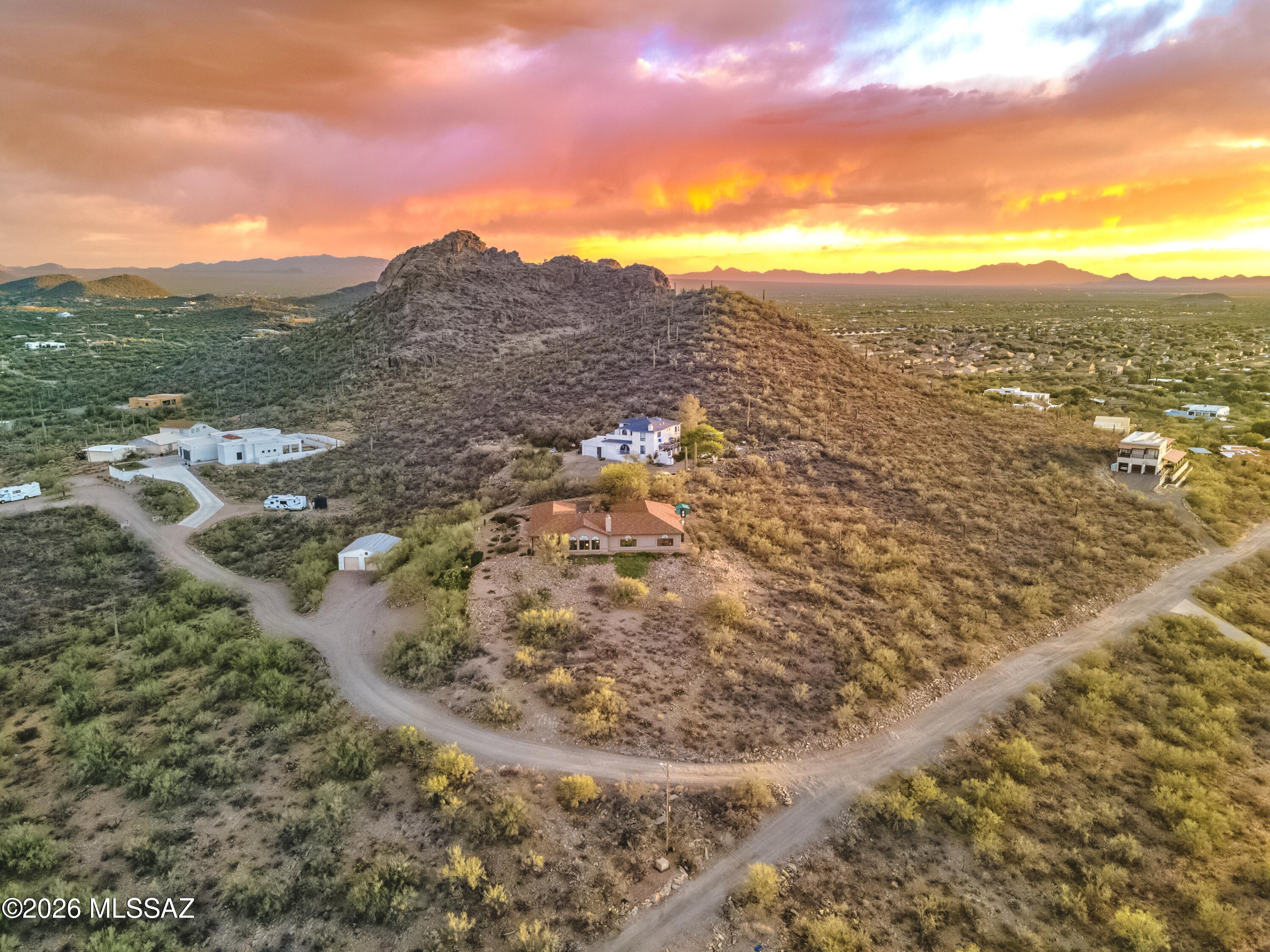 3955 West Coyote Ridge Trail Tucson, AZ 85746 - Photo 3 of 46