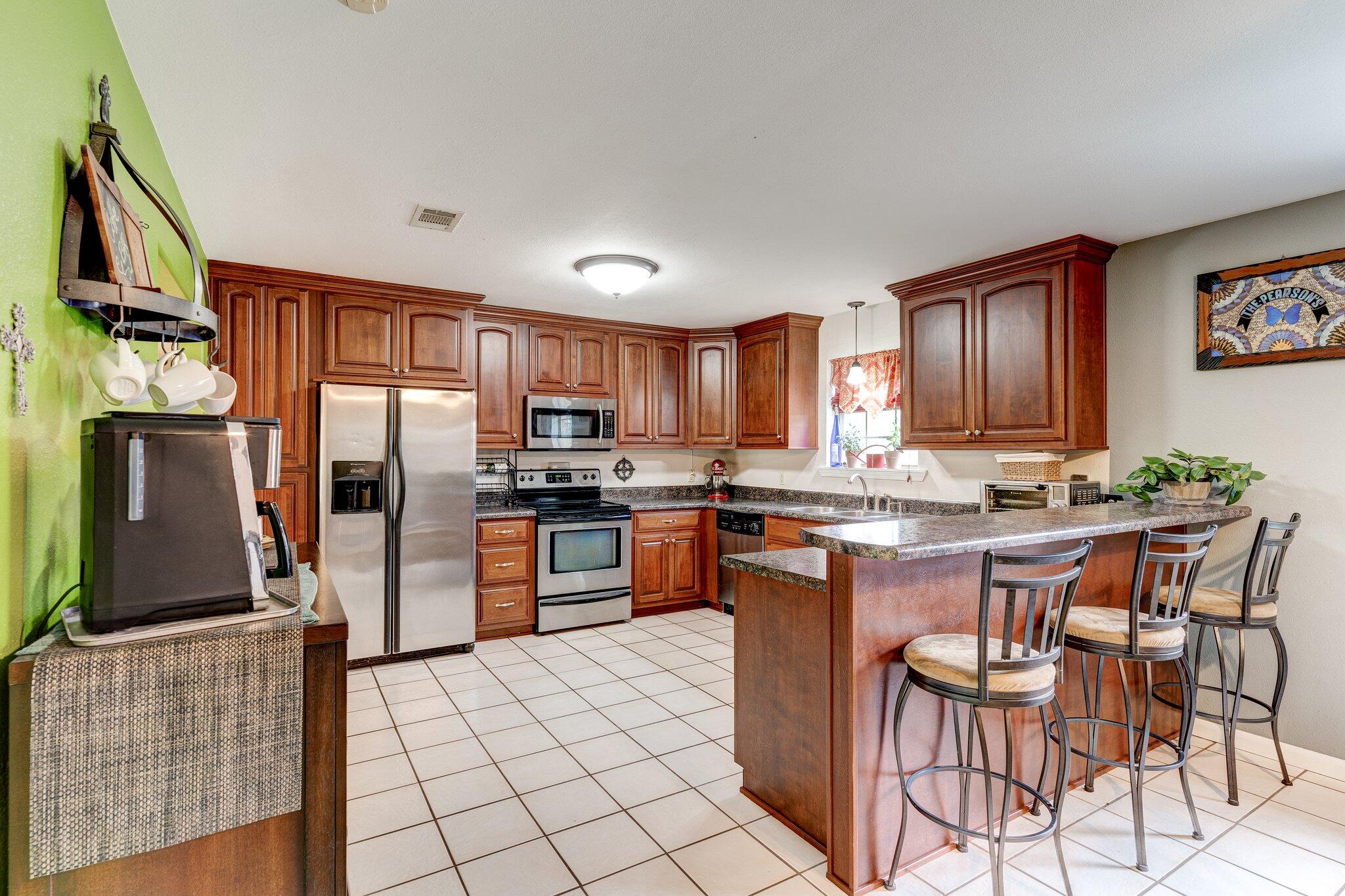 9450 Lower Bay Road Bay St. Louis, MS 39520 - Photo 13 of 28 14-web-or-mls-Full-014