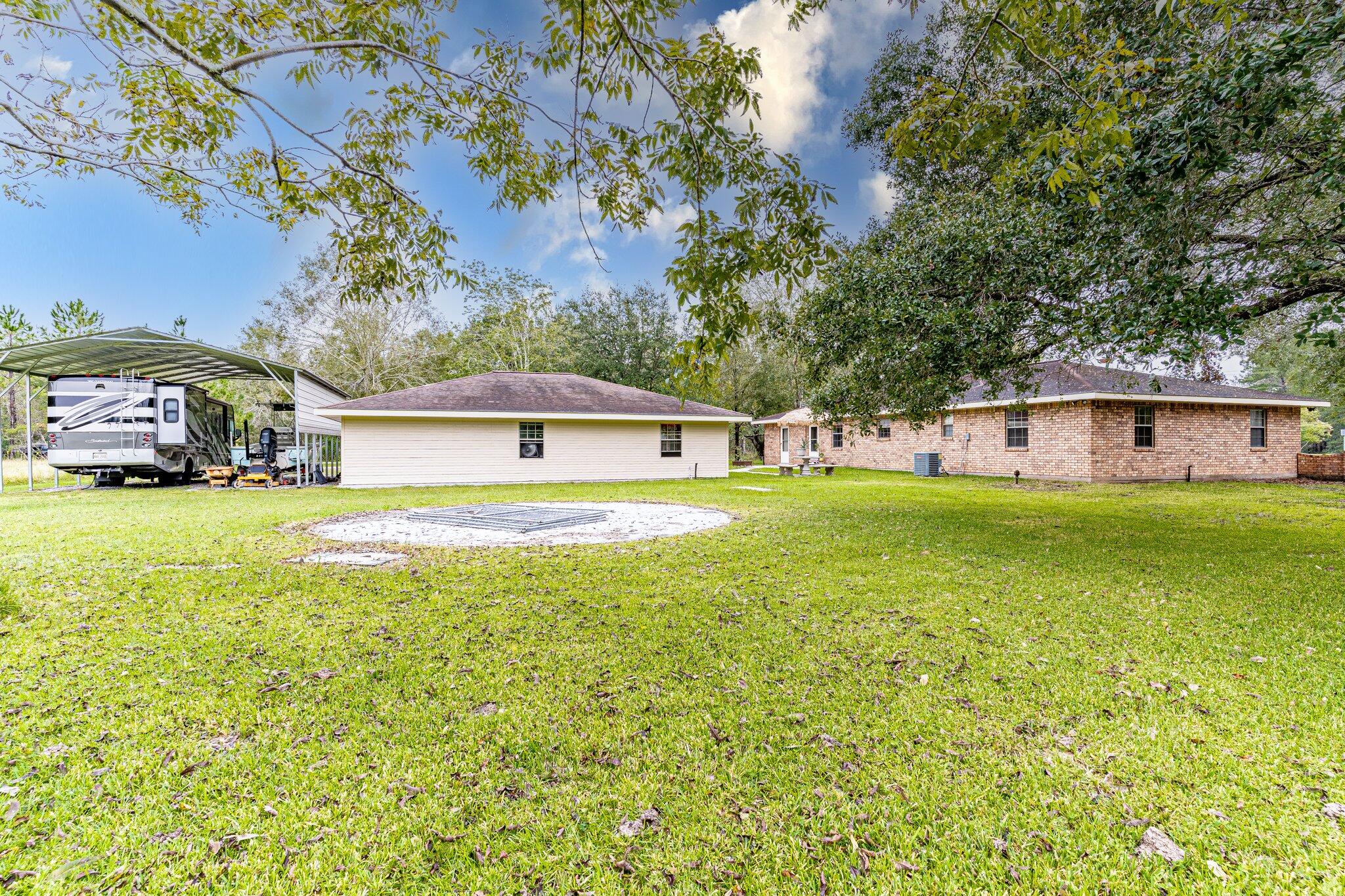 9450 Lower Bay Road Bay St. Louis, MS 39520 - Photo 6 of 28 7-web-or-mls-Full-007