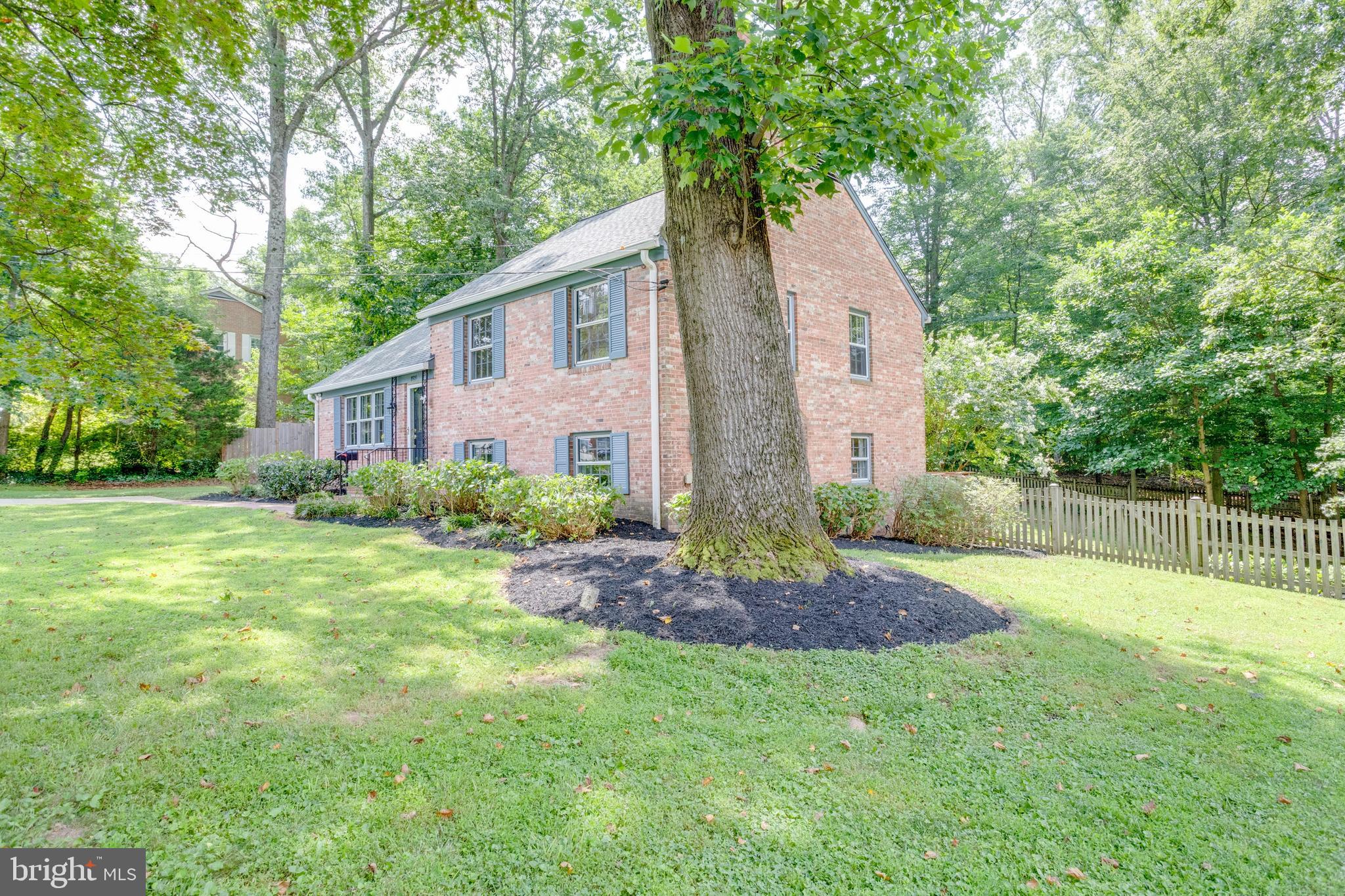 8929 Stark Road Annandale, VA 22003 - Photo 38 of 48 Gallery Image 38