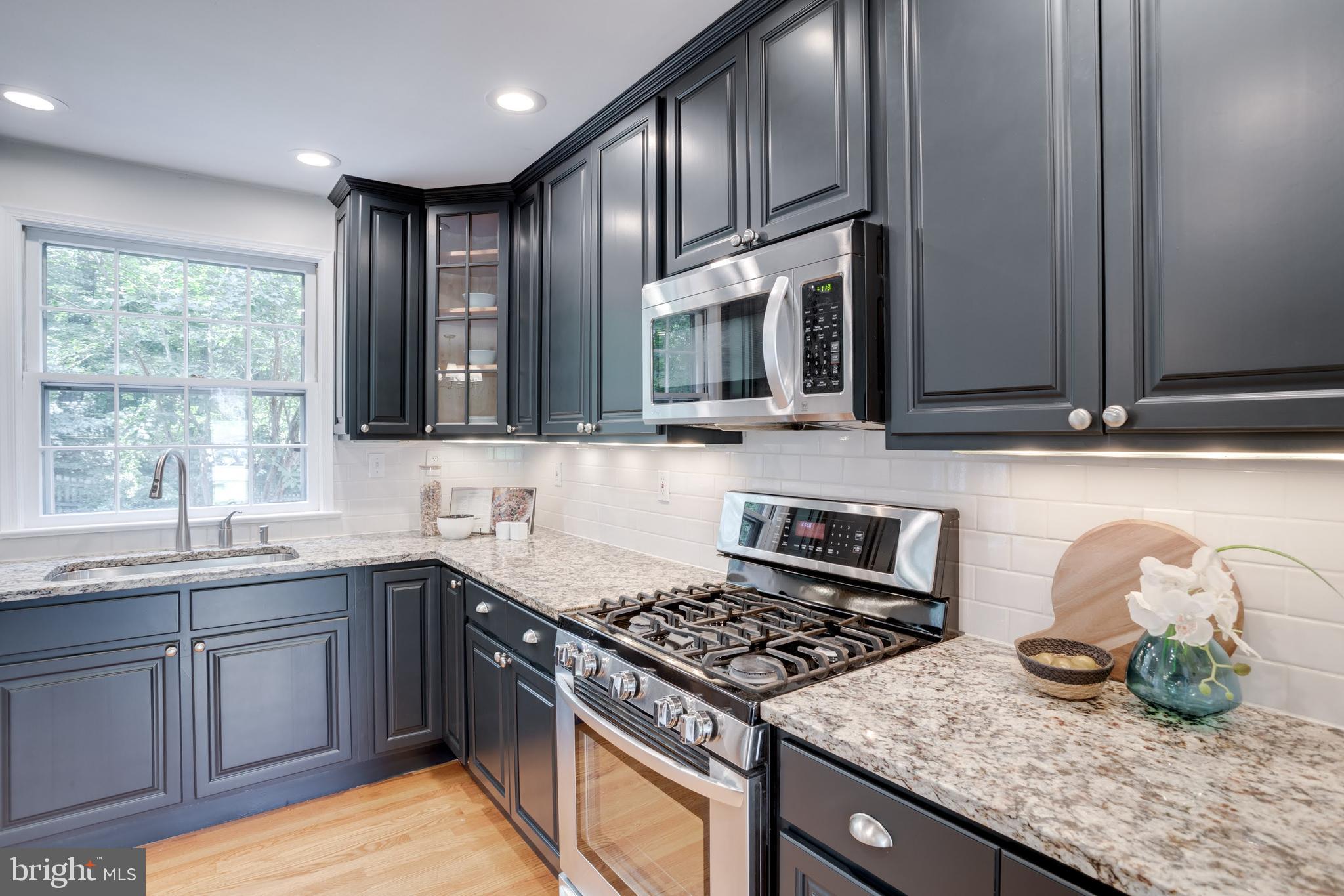 8929 Stark Road Annandale, VA 22003 - Photo 5 of 48 Gallery Image 5